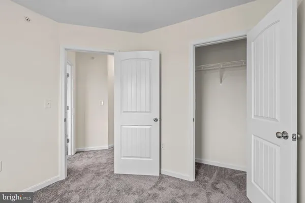 a view of a livingroom with an empty space