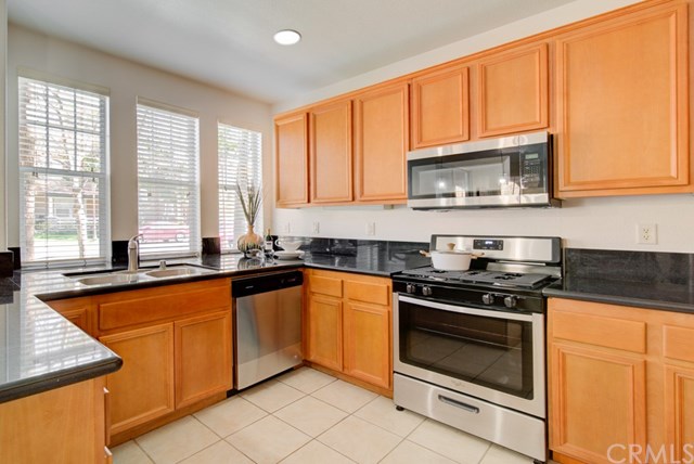 59 Garrison Loop Ladera Ranch, CA 92694 - Photo 12 of 45