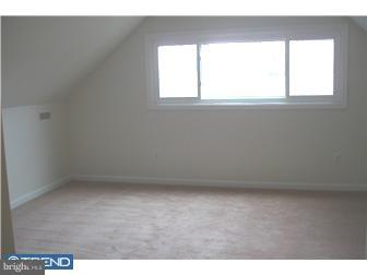 2 Quakeroak Road Levittown, PA 19057 - Photo 8 of 10 Bedroom 3