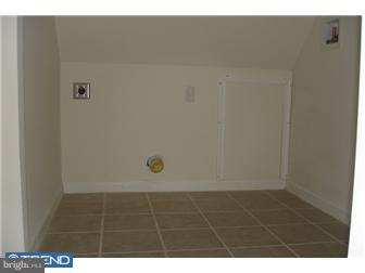 2 Quakeroak Road Levittown, PA 19057 - Photo 9 of 10 Laundry Room