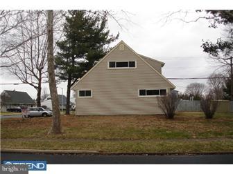 2 Quakeroak Road Levittown, PA 19057 - Photo 10 of 10 Exterior Side