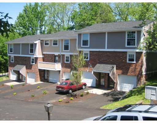 5491-3 Library Road, Unit 3 Bethel Park, PA 15102 - Photo 1 of 9 Exterior Front.