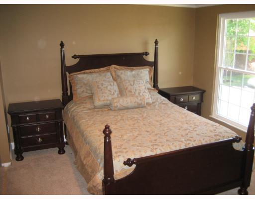 5491-3 Library Road, Unit 3 Bethel Park, PA 15102 - Photo 7 of 9 Master Bedroom.