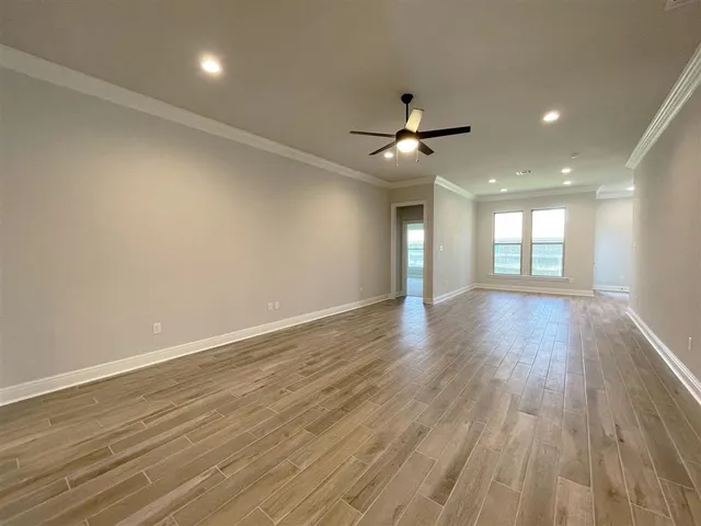 $309,190 | 4474 Lakes Edge Drive, Lake Charles, LA 70607