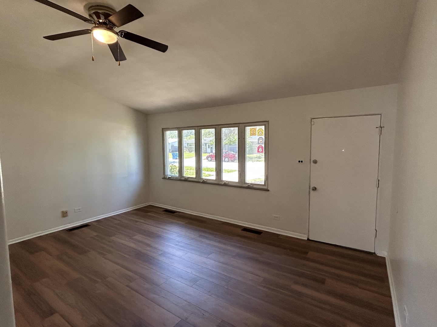 1353 Stanley Boulevard Calumet City, IL 60409 - Photo 2 of 11
