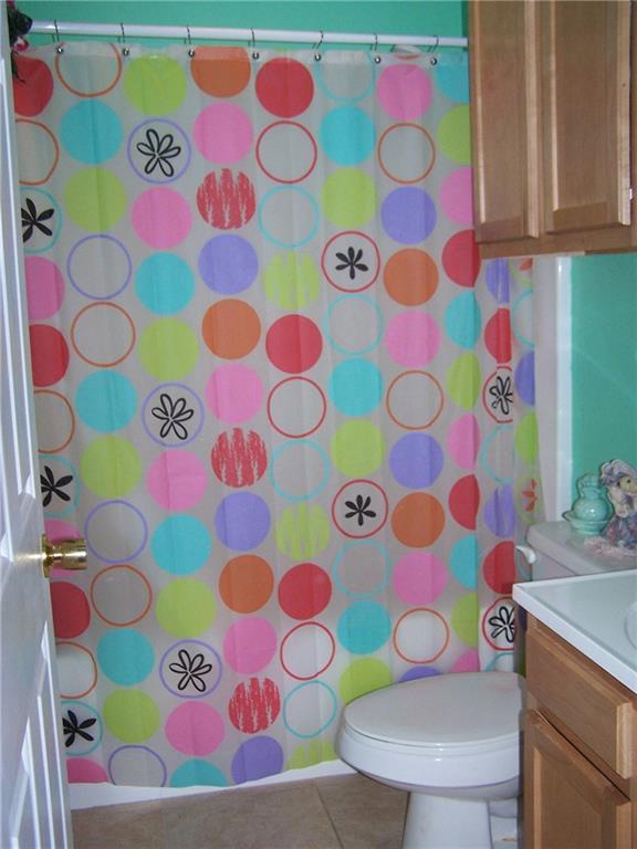 166 High Street Paris, ME 04281 - Photo 19 of 20 Main Bath has a tub/shower.
