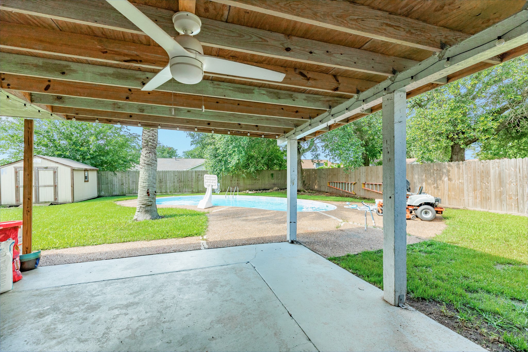 128 Houston Street Angleton, TX 77515 - Photo 8 of 25 a view of backyard with green space