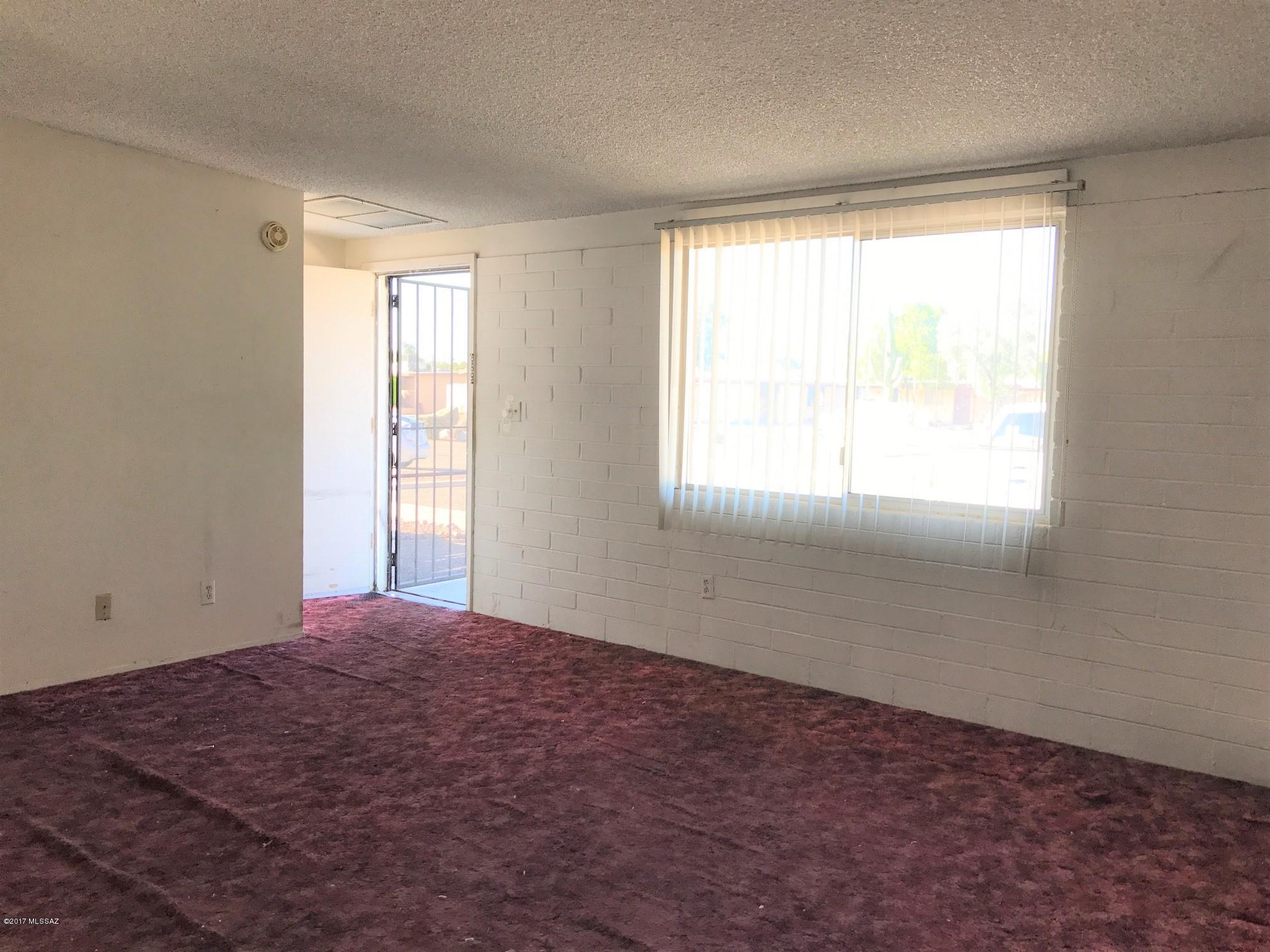 3926 North Pomona Road Tucson, AZ 85705 - Photo 2 of 12 Gallery Image 2