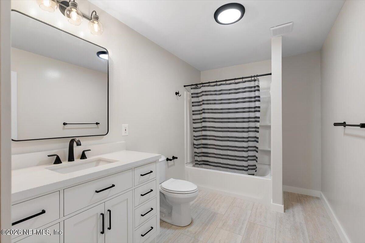 146 Mallard Road Melrose, FL 32666 - Photo 24 of 36 21-Bathroom