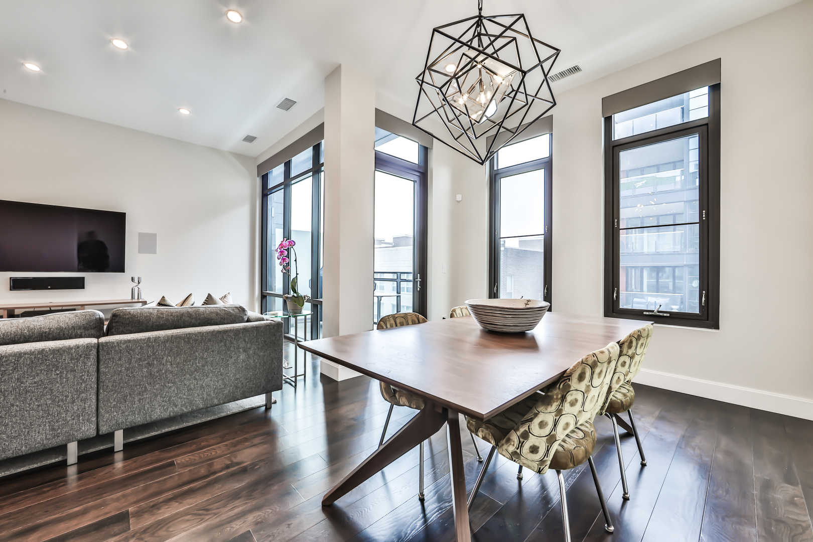 35 North Aberdeen Street, Unit 4S Chicago, IL 60607 - Photo 5 of 30