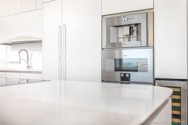 $3,450,000 | 16901 Collins Avenue, Unit 2301, Sunny Isles Beach, FL 33160