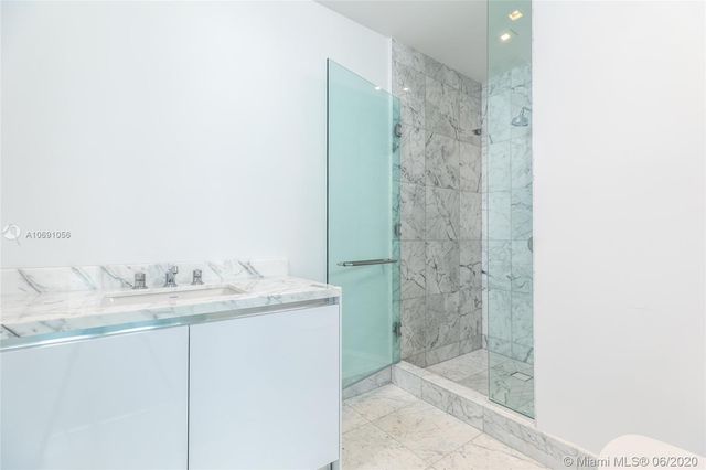 $3,450,000 | 16901 Collins Avenue, Unit 2301, Sunny Isles Beach, FL 33160