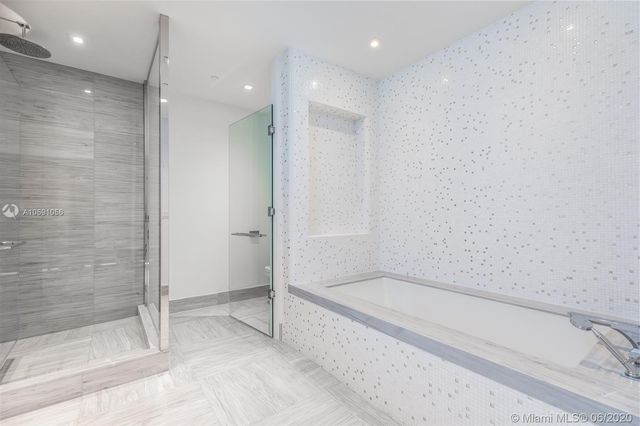 $3,450,000 | 16901 Collins Avenue, Unit 2301, Sunny Isles Beach, FL 33160