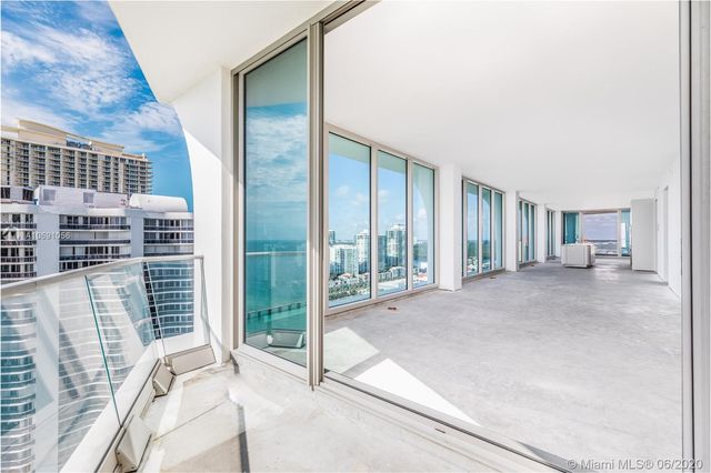 $3,450,000 | 16901 Collins Avenue, Unit 2301, Sunny Isles Beach, FL 33160