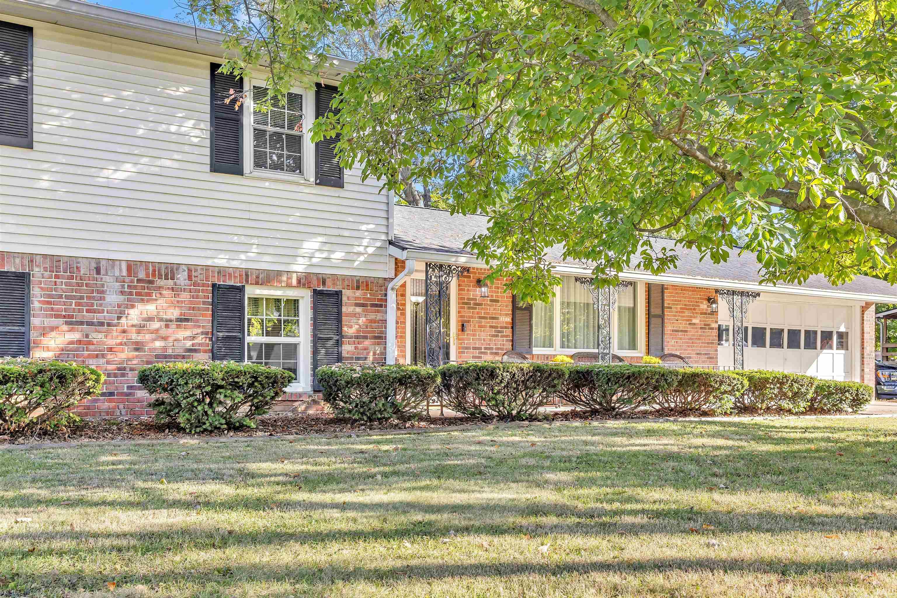 7128 Milhouse Road Indianapolis, IN 46221 - Photo 1 of 30
