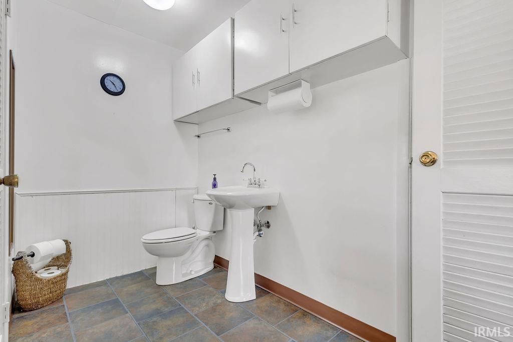 7128 Milhouse Road Indianapolis, IN 46221 - Photo 24 of 30