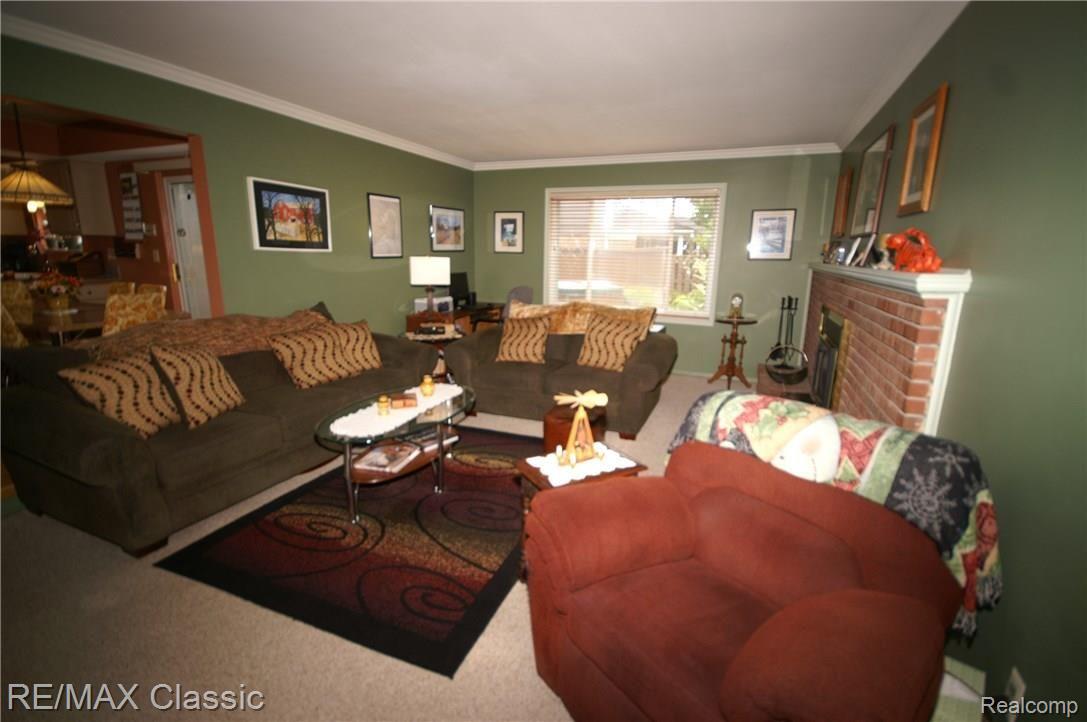 6010 Wedgewood Road Canton, MI 48187 - Photo 15 of 44 PICT0040.JPG