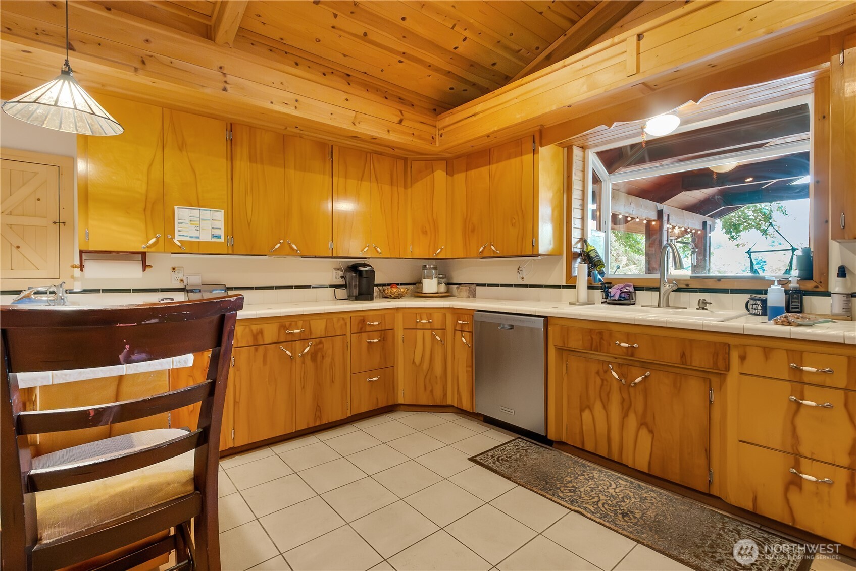 19127 Patterson Road East Orting, WA 98360 - Photo 13 of 36