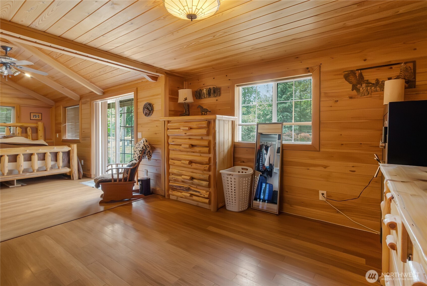 19127 Patterson Road East Orting, WA 98360 - Photo 16 of 36