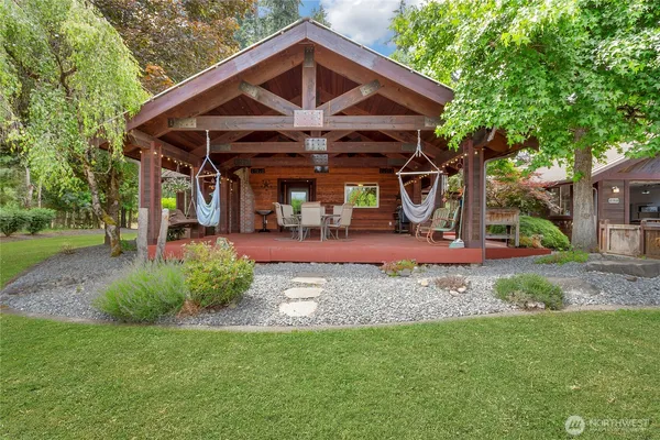 $799,950 | 19127 Patterson Road East, Orting, WA 98360