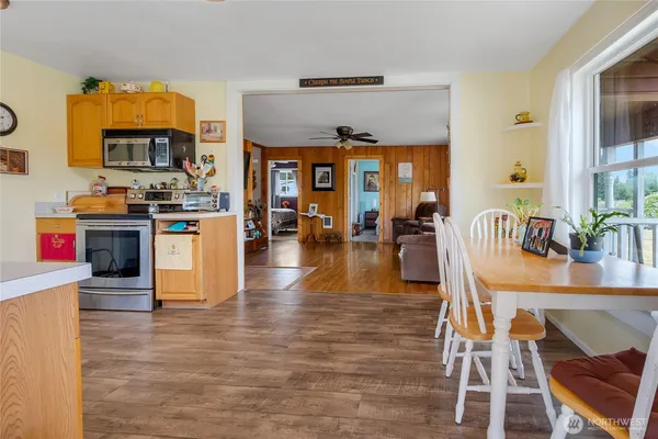$799,950 | 19127 Patterson Road East, Orting, WA 98360