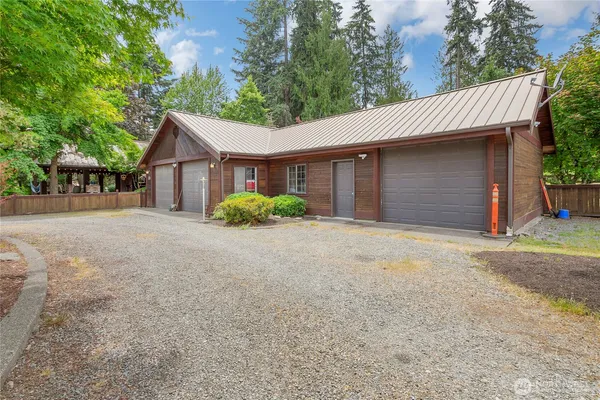 $799,950 | 19127 Patterson Road East, Orting, WA 98360