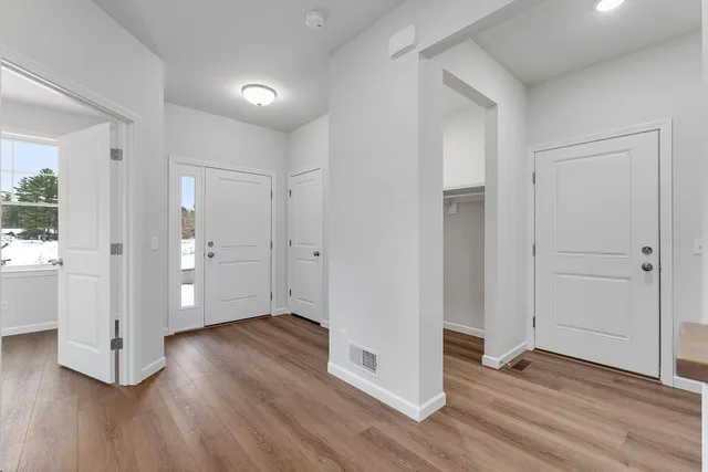 $575,950 | 9 Dogwood Circle, Unit 9 WELCHII PLAN, Milton, VT 05468