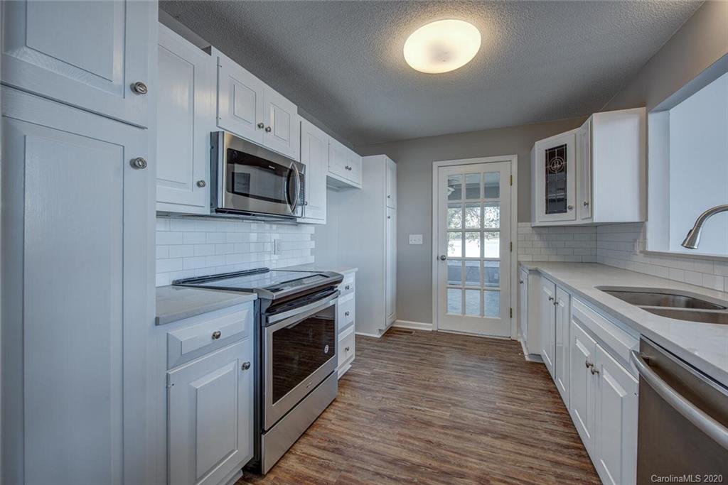 2213 Seaside Road York, SC 29745 - Photo 17 of 34 Gallery Image 17