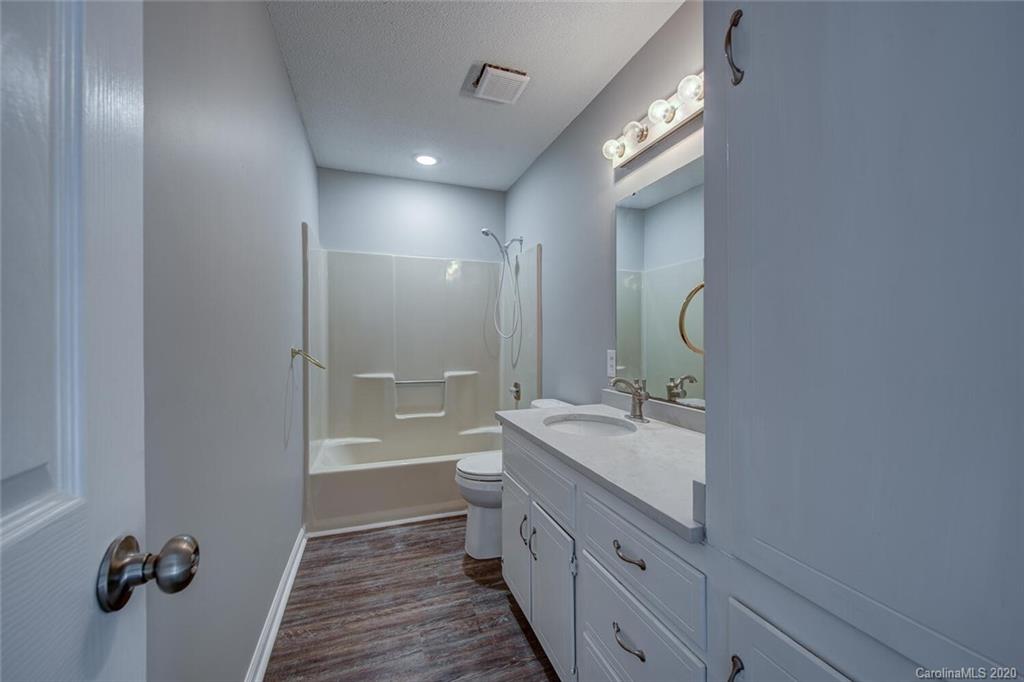 2213 Seaside Road York, SC 29745 - Photo 28 of 34 Gallery Image 28