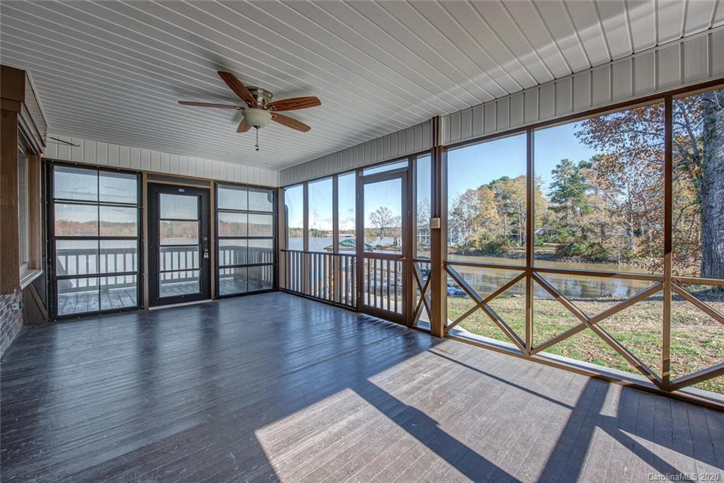 2213 Seaside Road York, SC 29745 - Photo 6 of 34 Gallery Image 6