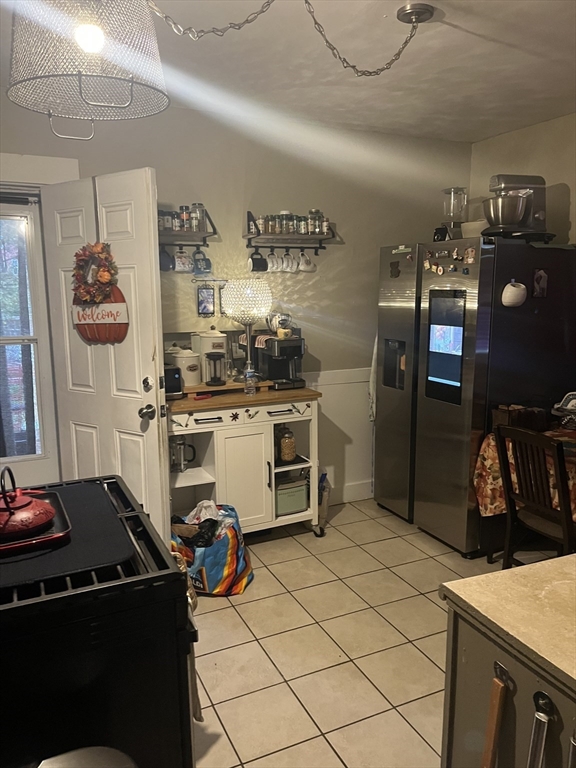 1526 Dwight Street Springfield, MA 01107 - Photo 4 of 13 Gallery Image 4