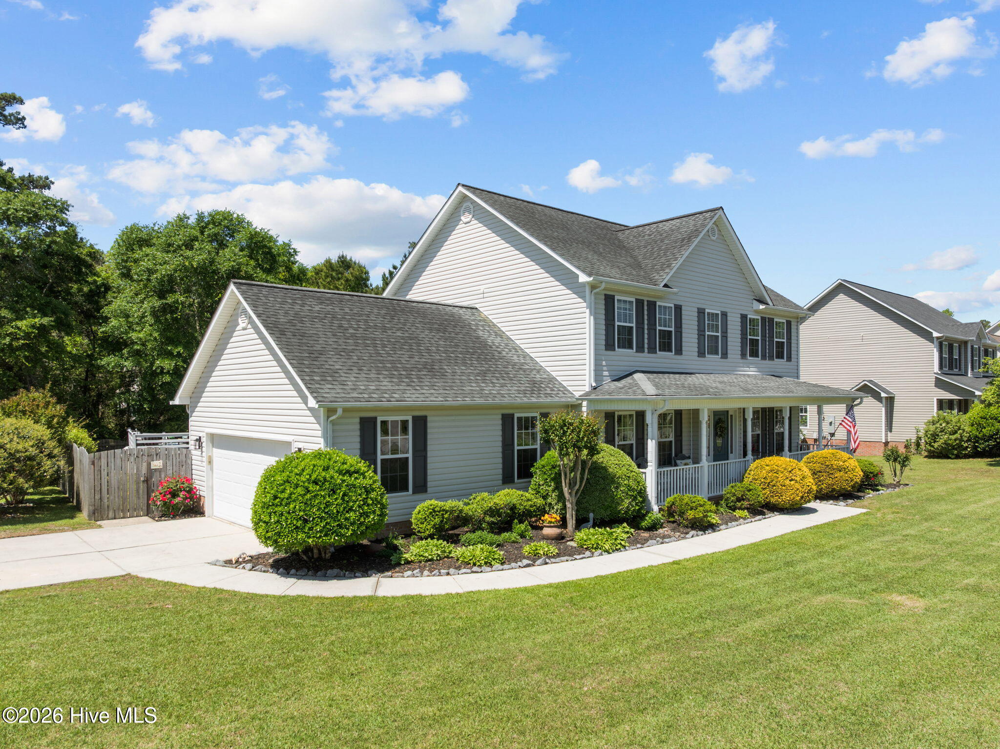 331 Foster Creek Road Swansboro, NC 28584 - Photo 2 of 51 3-web-or-mls-331 Foster Creek Dr 003