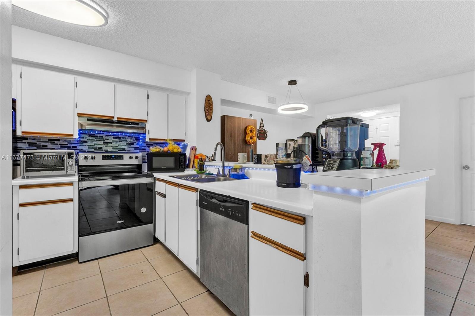 570 South Park Road, Unit 156 Hollywood, FL 33021 - Photo 14 of 45