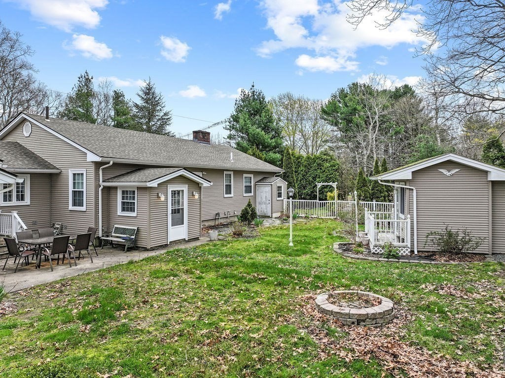 2 Watuppa Road Westport, MA 02790 - Photo 8 of 42 Gallery Image 8