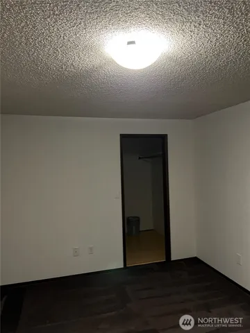 $1,995 | 15422 40th Avenue South, Unit D, Tukwila, WA 98188