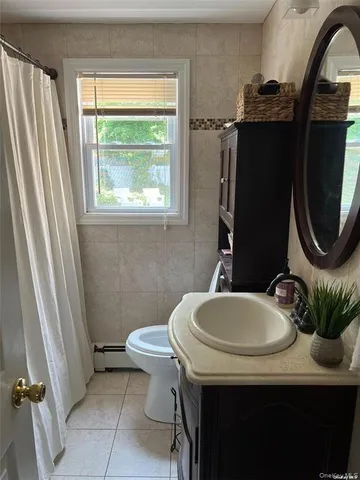 $4,300 | 58 Floyd Place, East Norwich, NY 11732