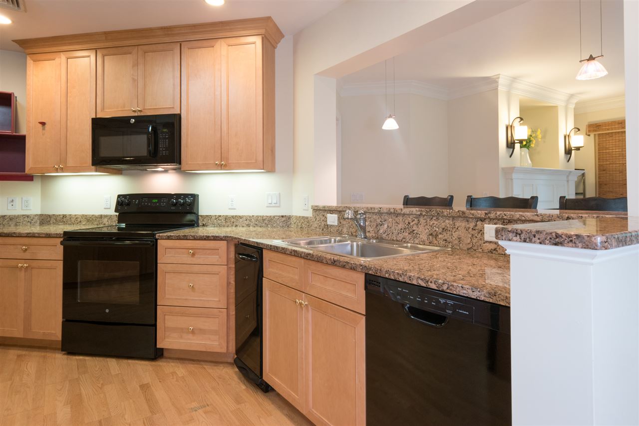 100 Shepard's Cove Road, Unit H202 Kittery, ME 03904 - Photo 11 of 40 Gallery Image 11