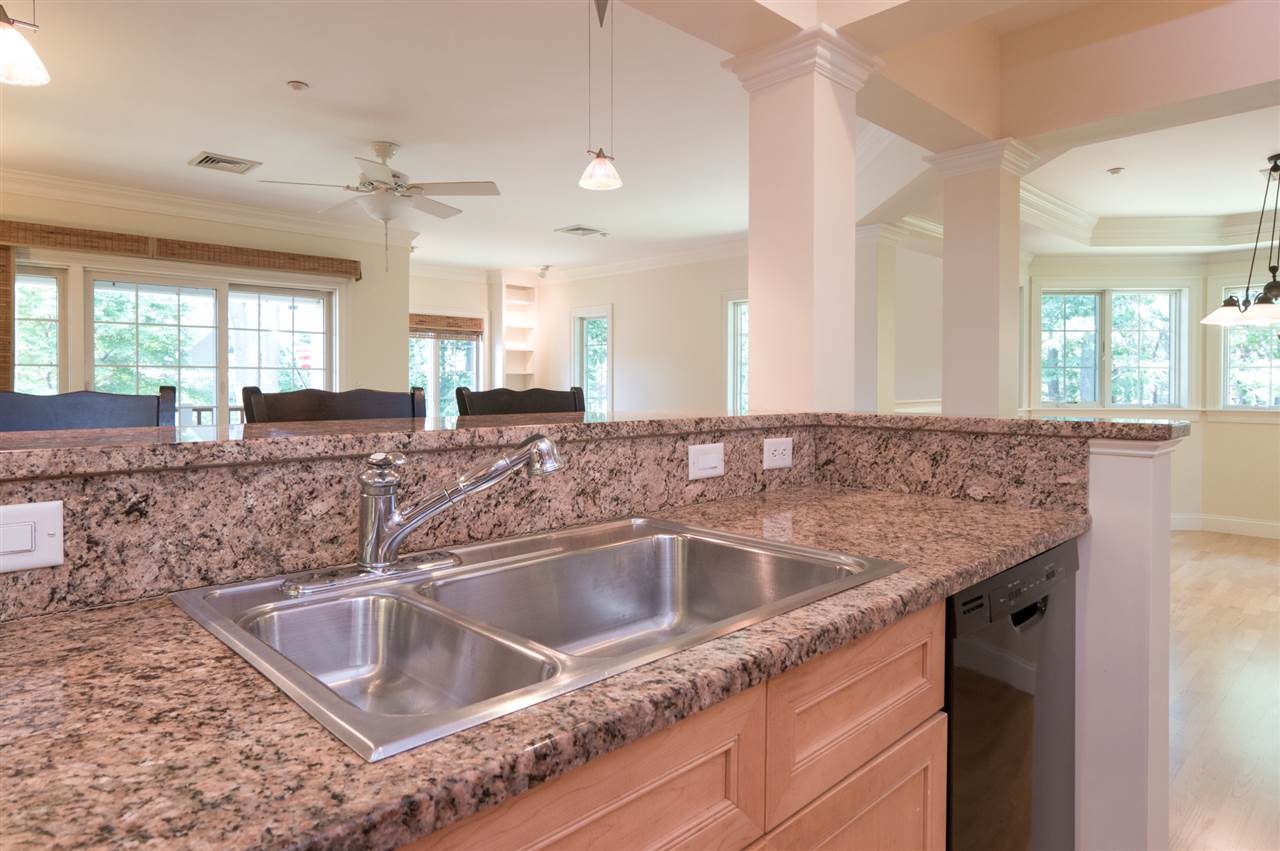 100 Shepard's Cove Road, Unit H202 Kittery, ME 03904 - Photo 10 of 40 Gallery Image 10