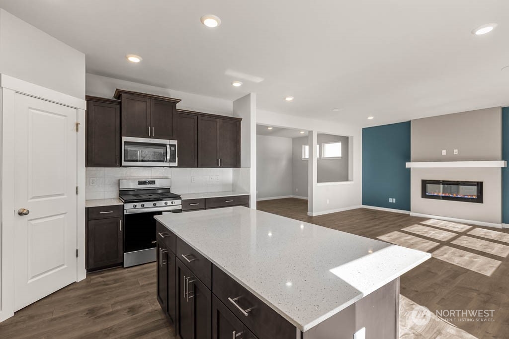 6047 Addison Road Southwest, Unit 120 Port Orchard, WA 98367 - Photo 17 of 33 Gallery Image 17