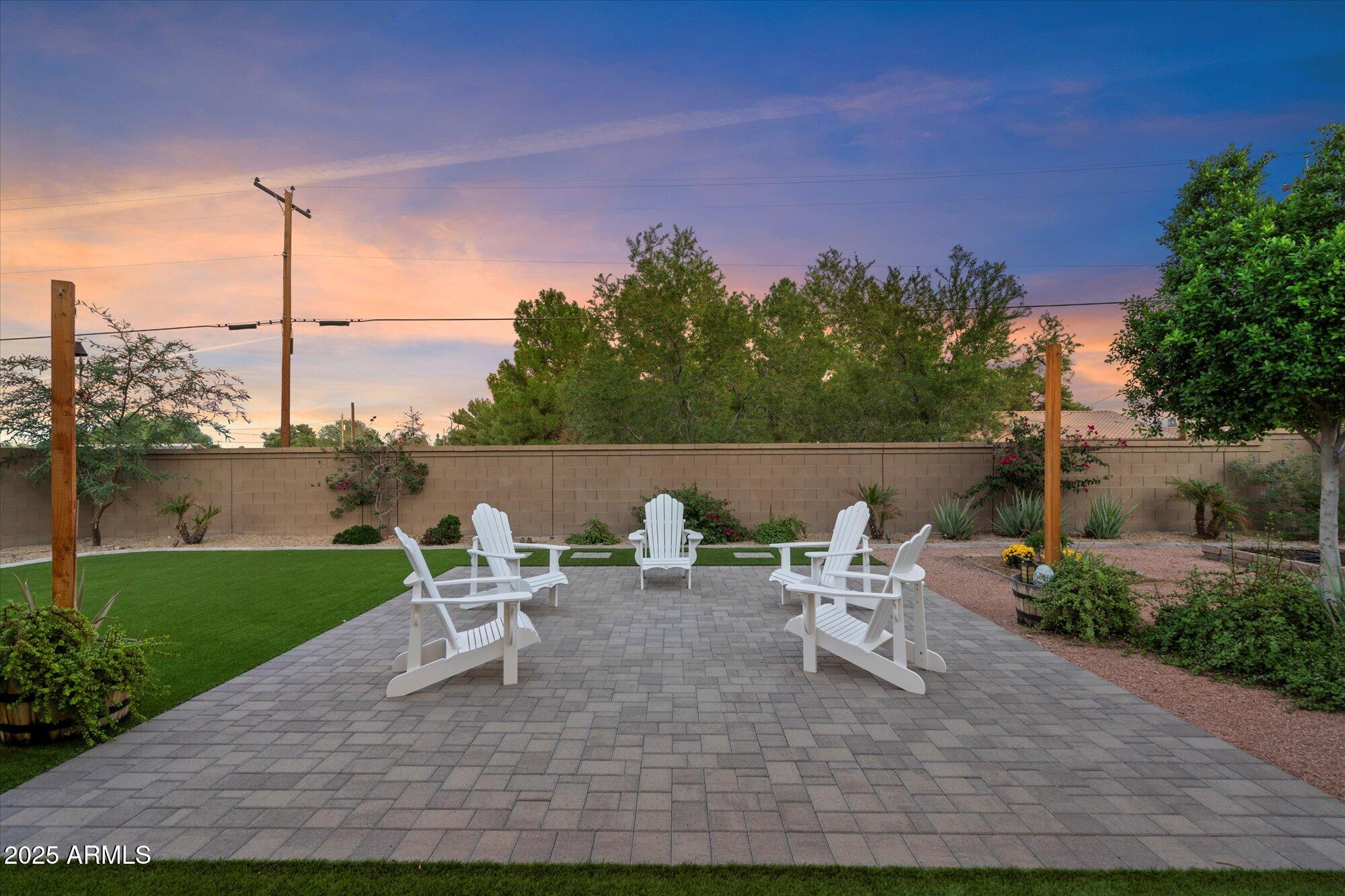 6311 South 25th Place Phoenix, AZ 85042 - Photo 32 of 40 32-105620392