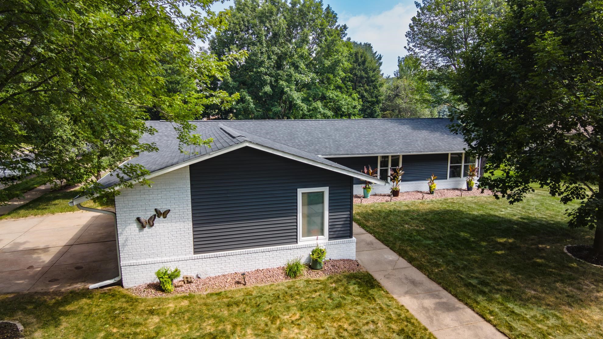 1304 Maple Hill Road Wausau, WI 54403 - Photo 4 of 59