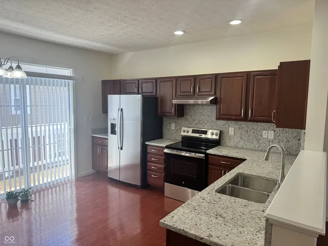 $1,995 | 73 Florence Street, Carmel, IN 46032