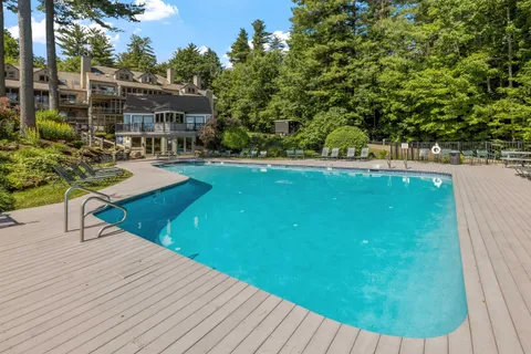$750,000 | 2696 Lake Shore Road, Unit 91, Gilford, NH 03249