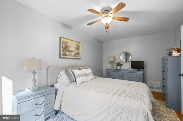 $995,000 | 1623 Hilltop Road, Spring City, PA 19475