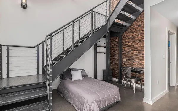 $2,999 | 1326 North Central Avenue, Unit 303, Phoenix, AZ 85004