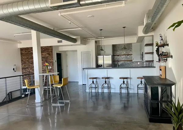 $2,999 | 1326 North Central Avenue, Unit 303, Phoenix, AZ 85004