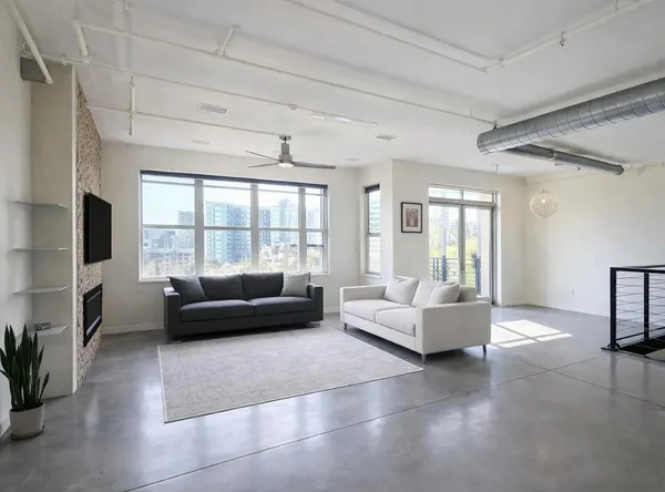 $2,999 | 1326 North Central Avenue, Unit 303, Phoenix, AZ 85004