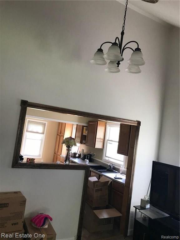 3867 Mildred Avenue Rochester Hills, MI 48309 - Photo 10 of 17