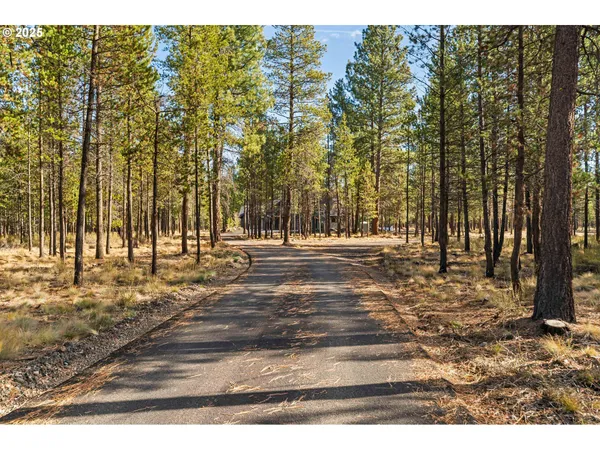 $3,200,000 | 55850 South Century Drive, Bend, OR 97707