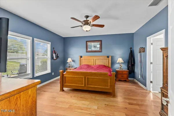 $489,900 | 147 Pembrooke Circle, Jonesborough, TN 37659